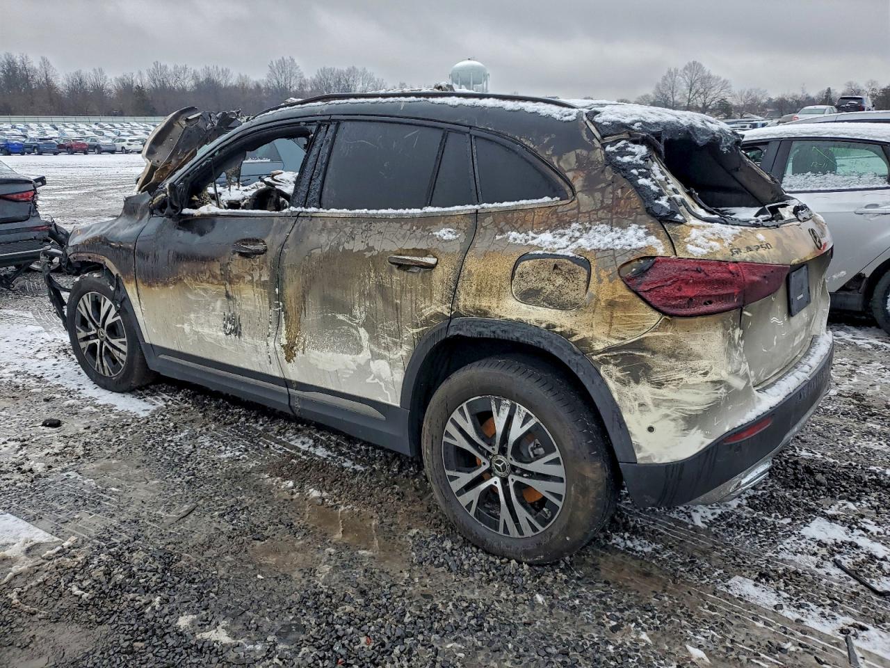 2025 Mercedes-Benz Gla-class VIN W1N4N4HB3SJ707079 photo 2