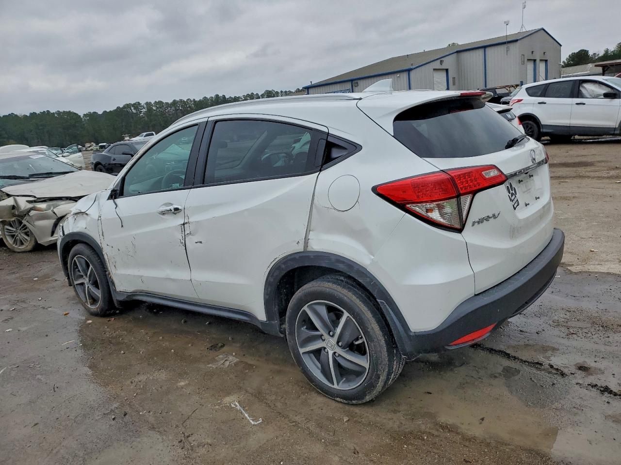 2021 Honda Hr-v VIN 3CZRU5H5XMM714272 photo 2