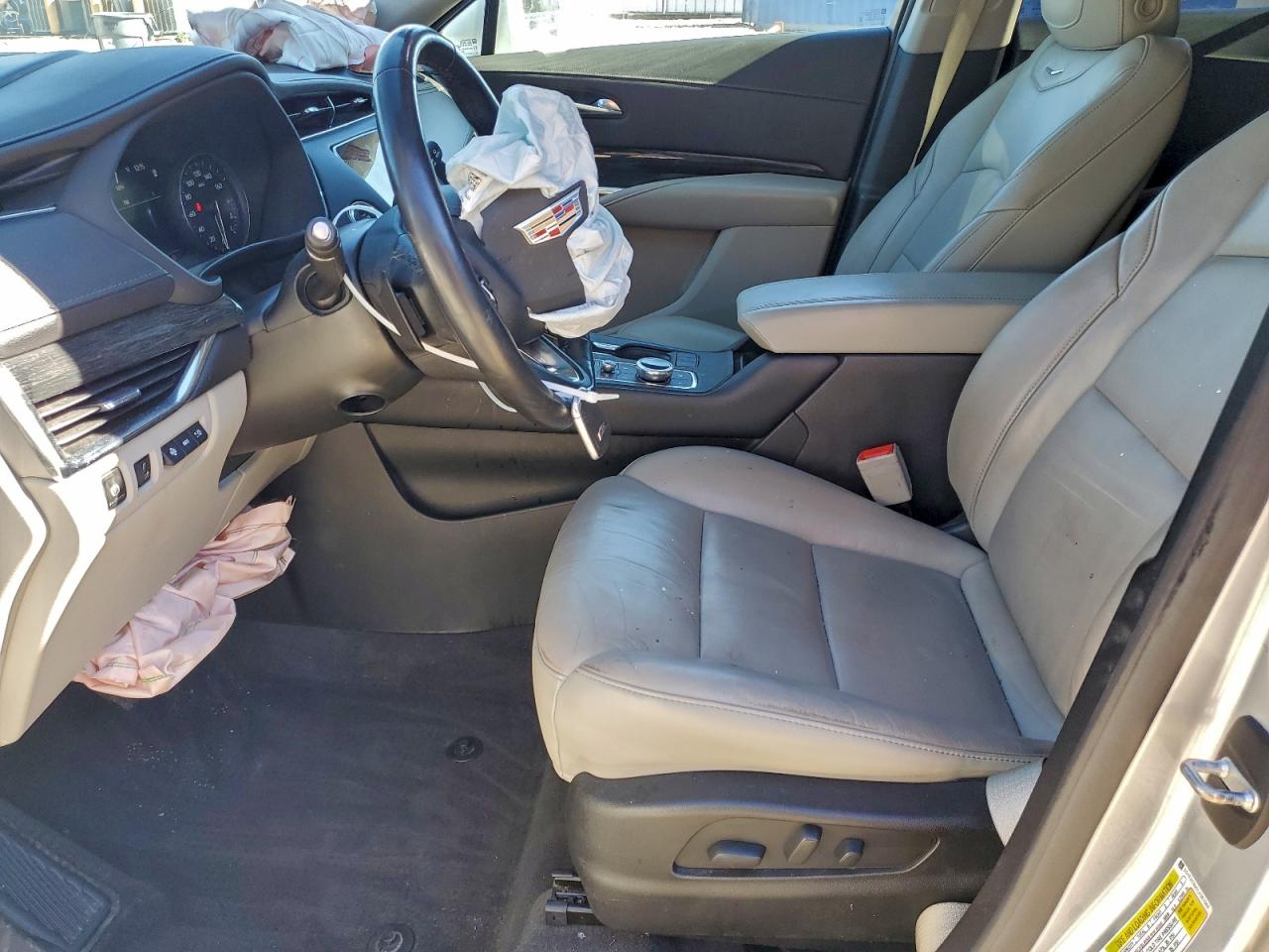 2020 Cadillac Xt4 VIN 1GYFZCR47LF057069 photo 7