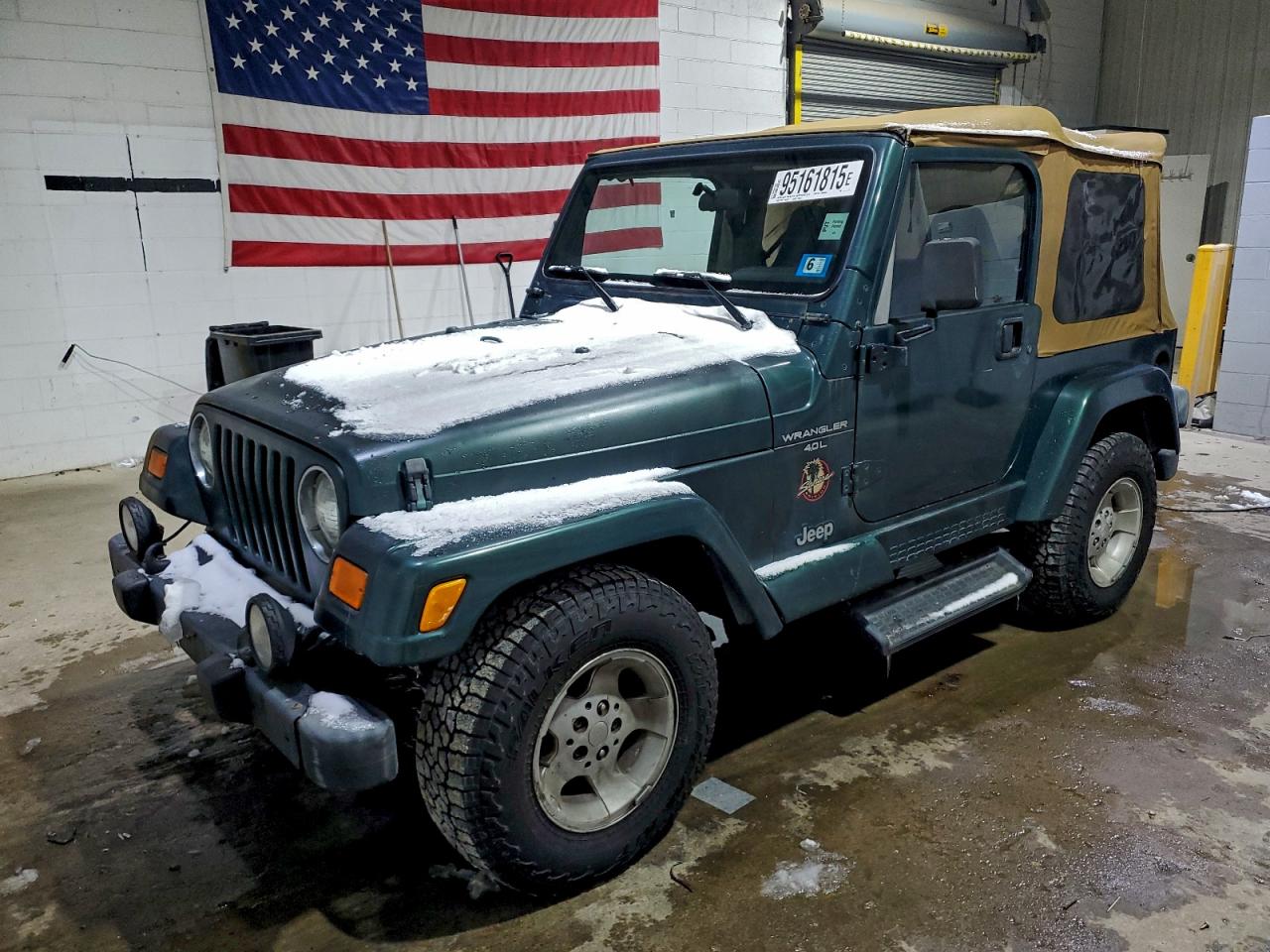 2001 Jeep Wrangler / VIN 1J4FA59S81P368440 photo 1