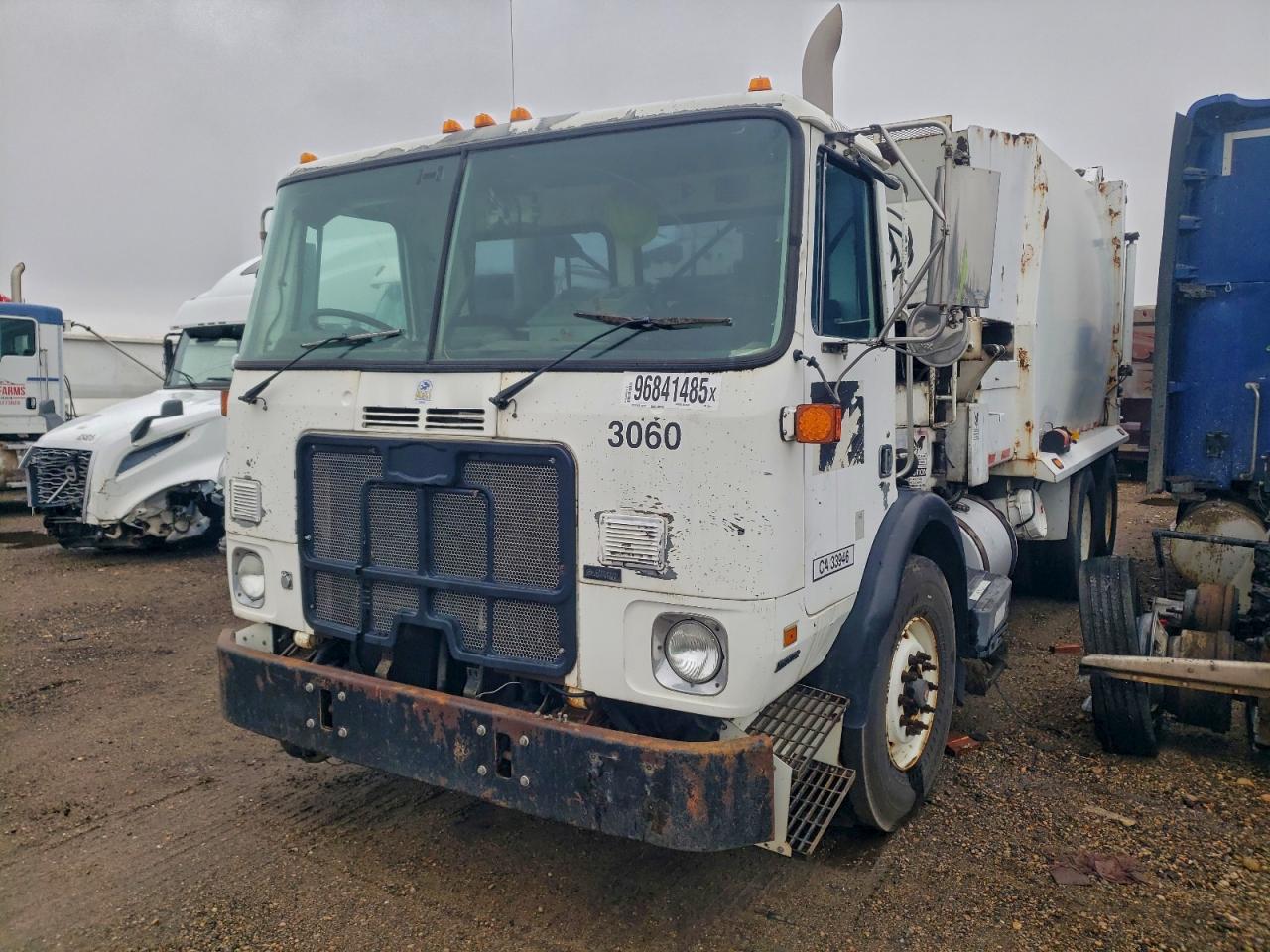 2007 AUTOCAR Xpeditor w VIN 5VCDC6MF37H204817 photo 2