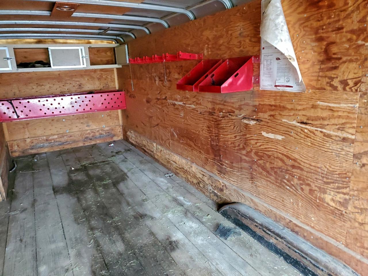 2011 WELLS Enclsdtrlr VIN 1WC200L2XB1187537 photo 5