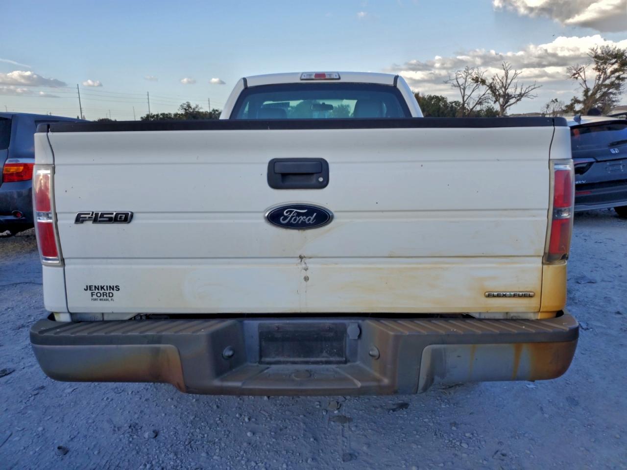 2013 Ford All models VIN 1FTMF1CM0DKG41972 photo 6