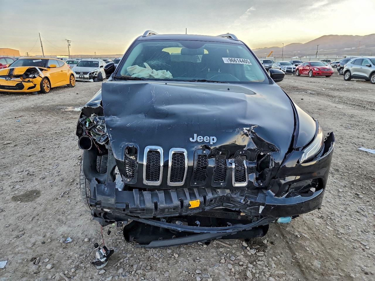 2014 Jeep Grand cher VIN 1C4PJMCS8EW230356 photo 5