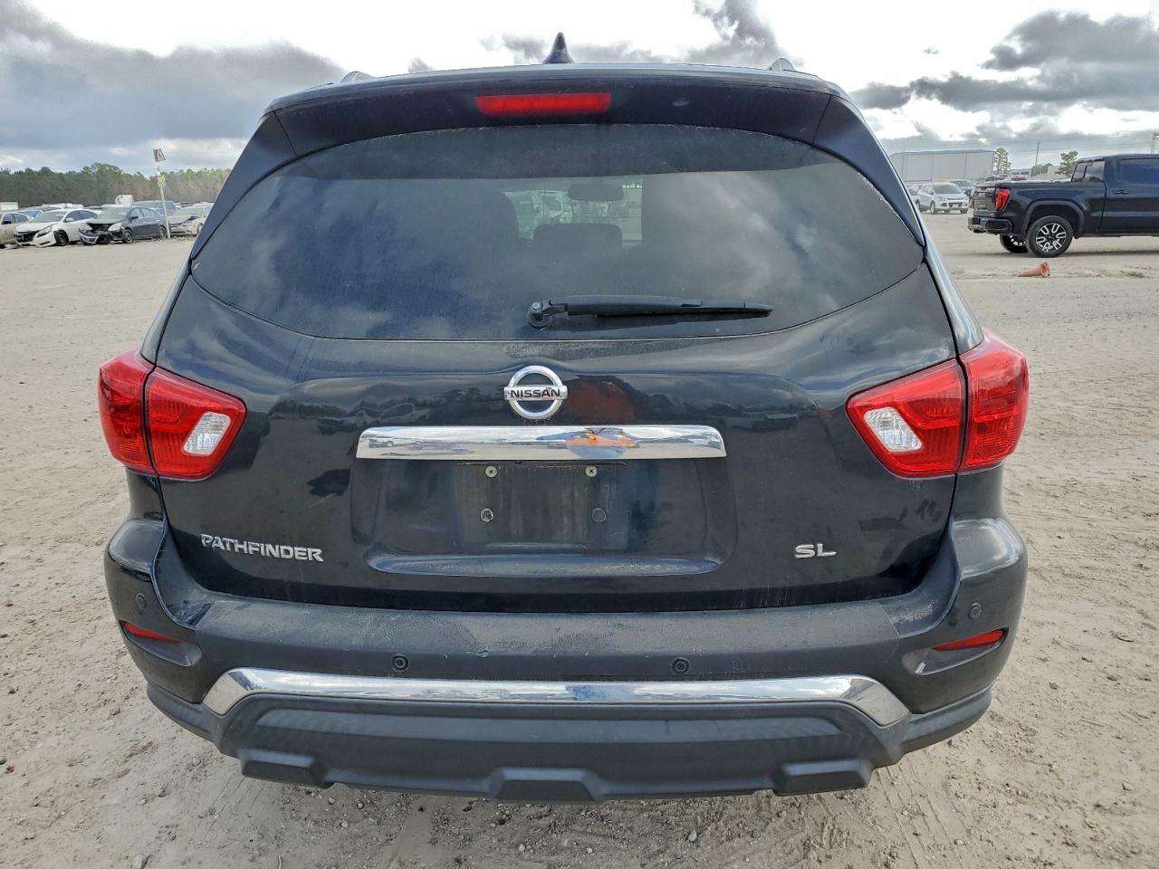 2019 Nissan Pathfinder VIN 5N1DR2MN5KC605783 photo 6