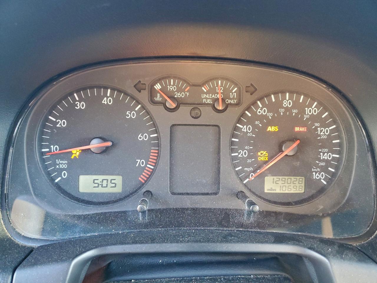 2001 Volkswagen Golf VIN 9BWGT61J114048123 photo 9