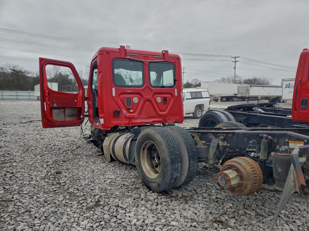 2015 FREIGHTLINER All other VIN 3AKJGEDV6FSGJ6926 photo 3