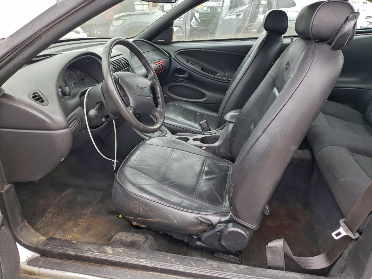 2002 Ford Mustang VIN 1FAFP40472F223304 photo 7