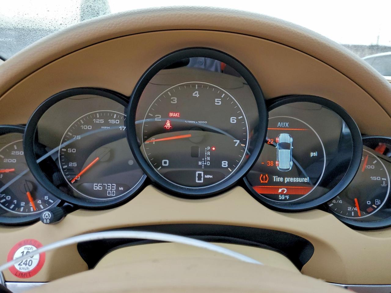 2011 Porsche Cayenne VIN WP1AA2A24BLA07935 photo 9