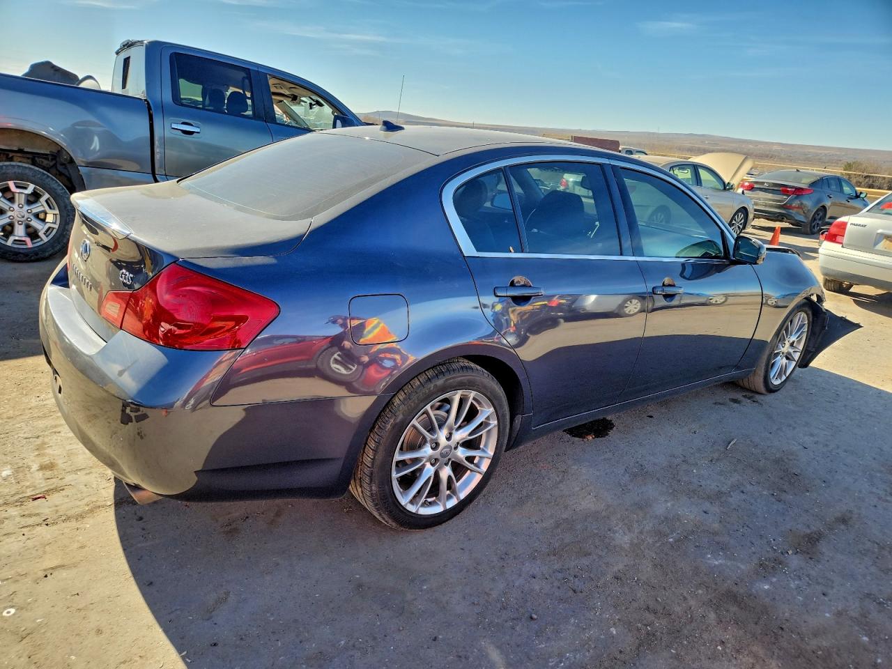 2008 Infiniti G35 VIN JNKBV61EX8M222426 photo 3
