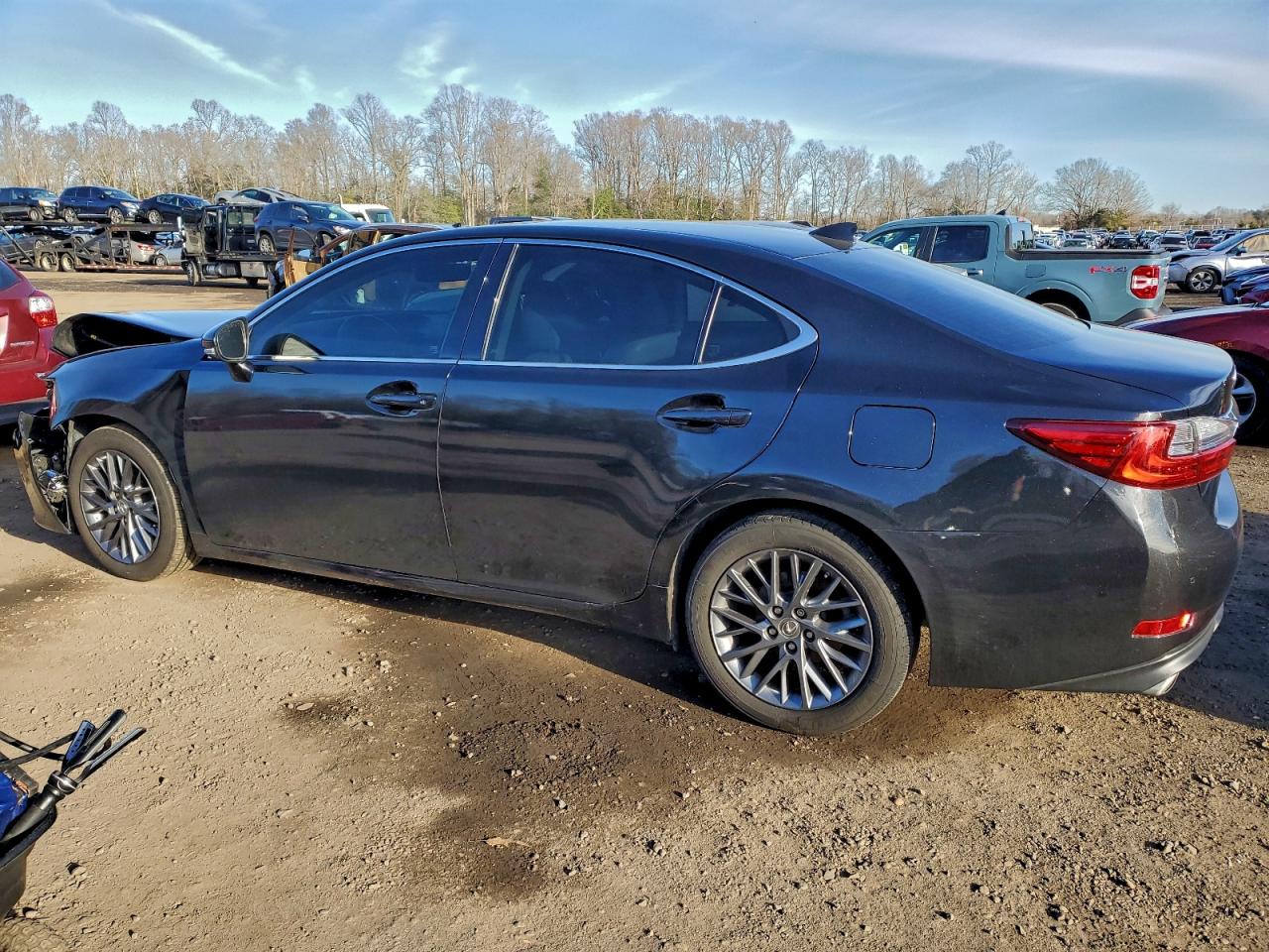 2018 Lexus ES350 VIN 58ABK1GGXJU113769 photo 2