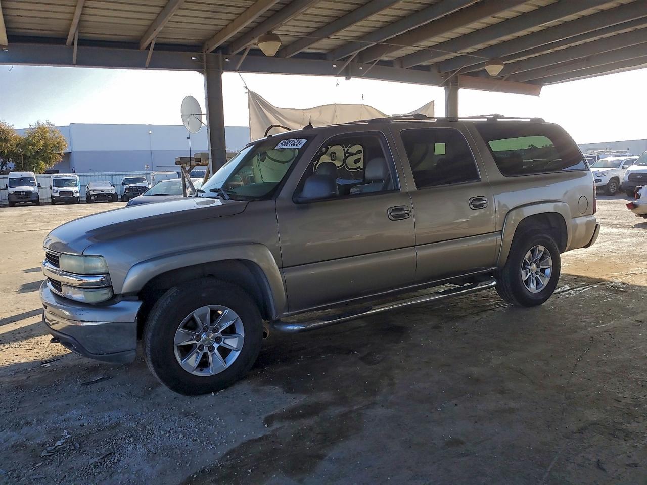 2003 CHEV Suburban VIN 3GNFK16T73G176904 photo 1