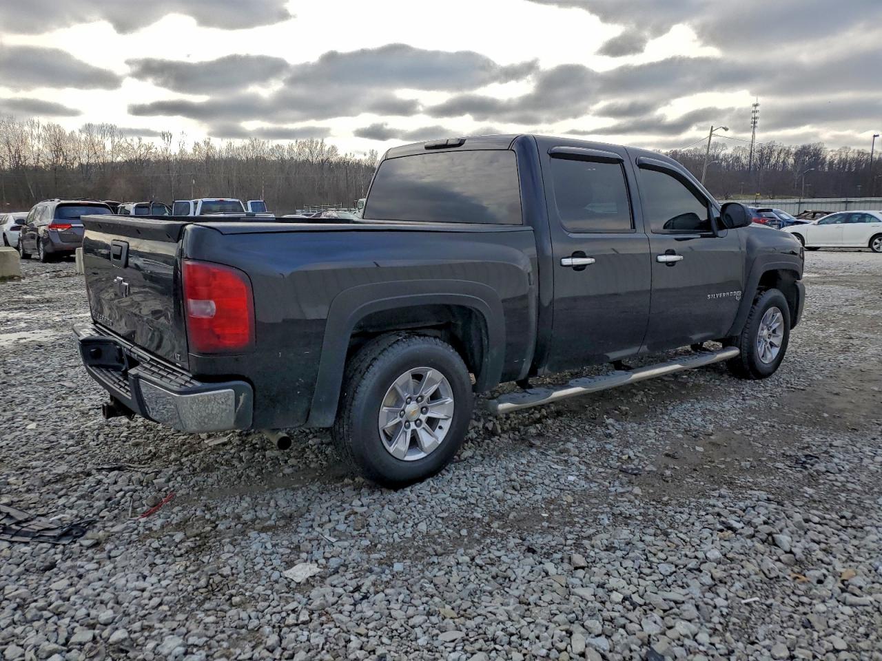 2007 CHEVROLET All models VIN 2GCEK13M171537303 photo 3