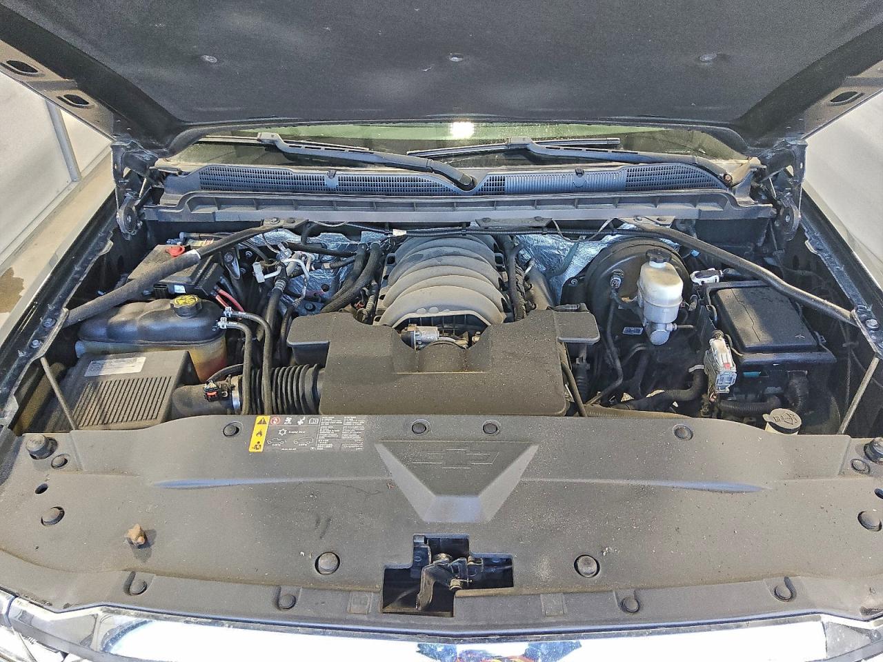 2018 Chevrolet All models VIN 3GCUKREC7JG250710 photo 11