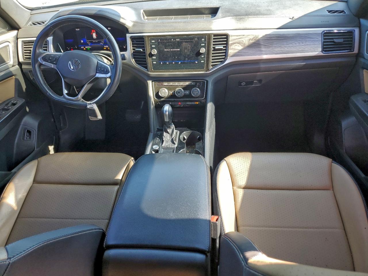 2022 Volkswagen Atlas VIN 1V2JE2CA7NC201999 photo 8