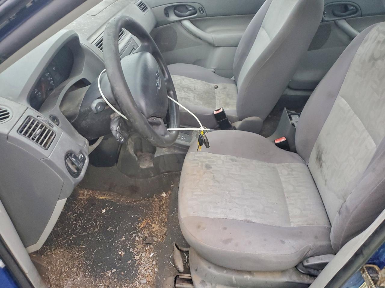 2005 Ford Focus VIN 1FAFP34N25W120776 photo 7