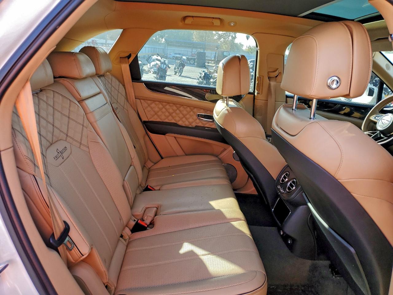 2022 Bently All other VIN SJAAM2ZV5NC039838 photo 11